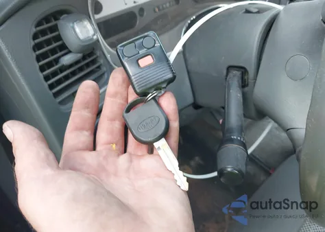 2004 Ford Explorer Sport Trac Adrenalin/Xls/Xlt из США, поврежденный, VIN 1FMZU67K04UA13301